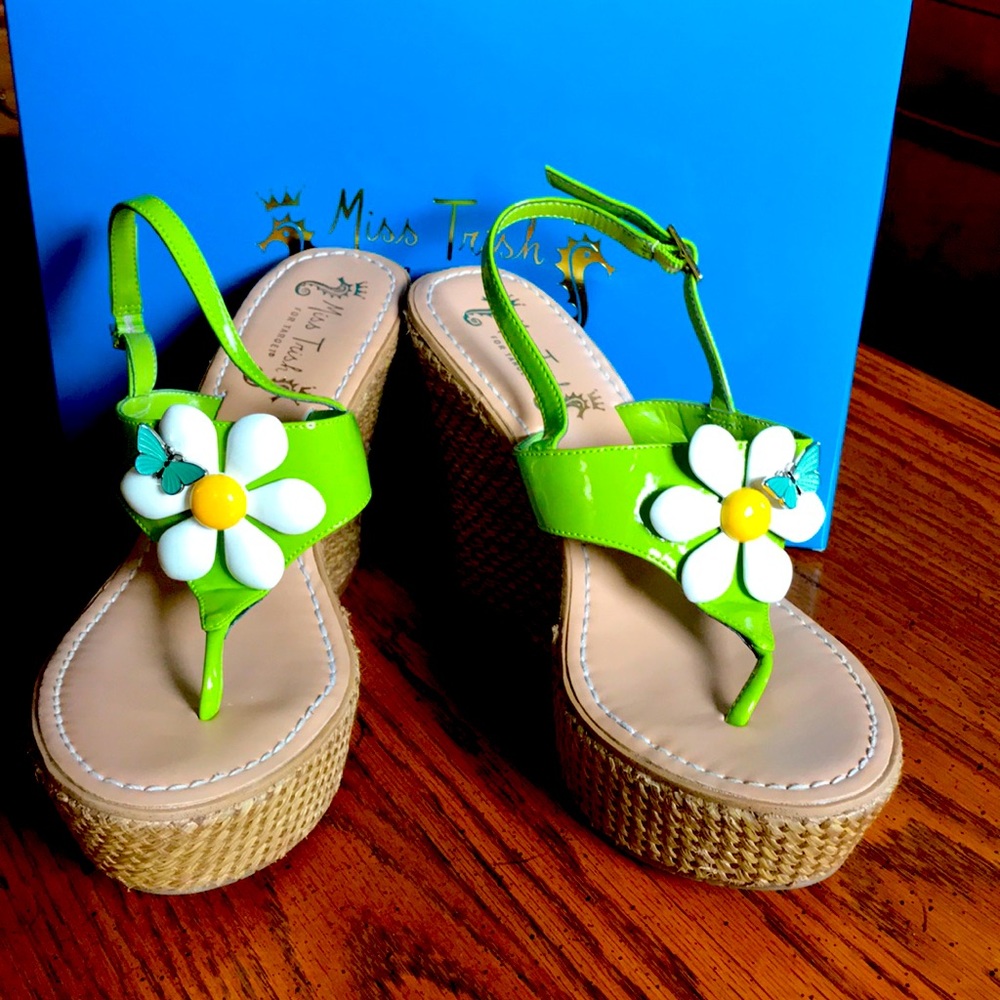 Miss Trish Lime Wedges with Butterfly